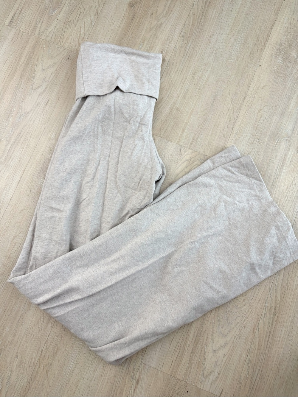 NWOT Brandy Melville Priscilla Light Beige Wide-Leg Lounge Pants